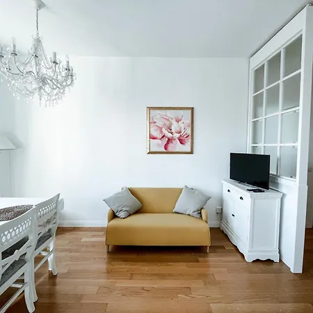 White Pearl - Citycenter - Large & Elegant Flat Milan