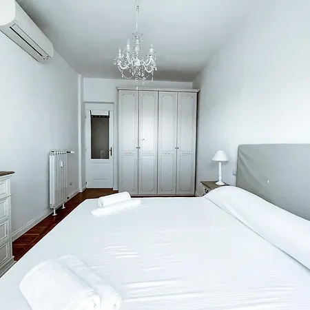 White Pearl - Citycenter - Large & Elegant Flat Apartmán Milán