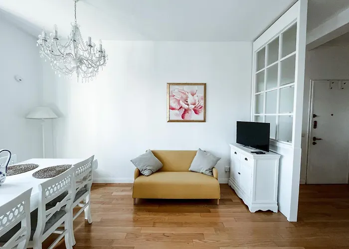 White Pearl - Citycenter - Large & Elegant Flat Milán